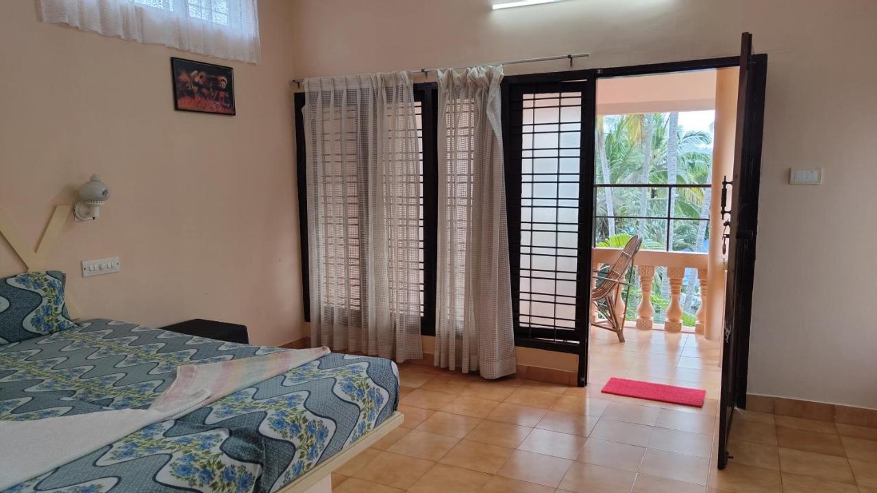 Hotel Greenland Thiruvananthapuram Habitación foto